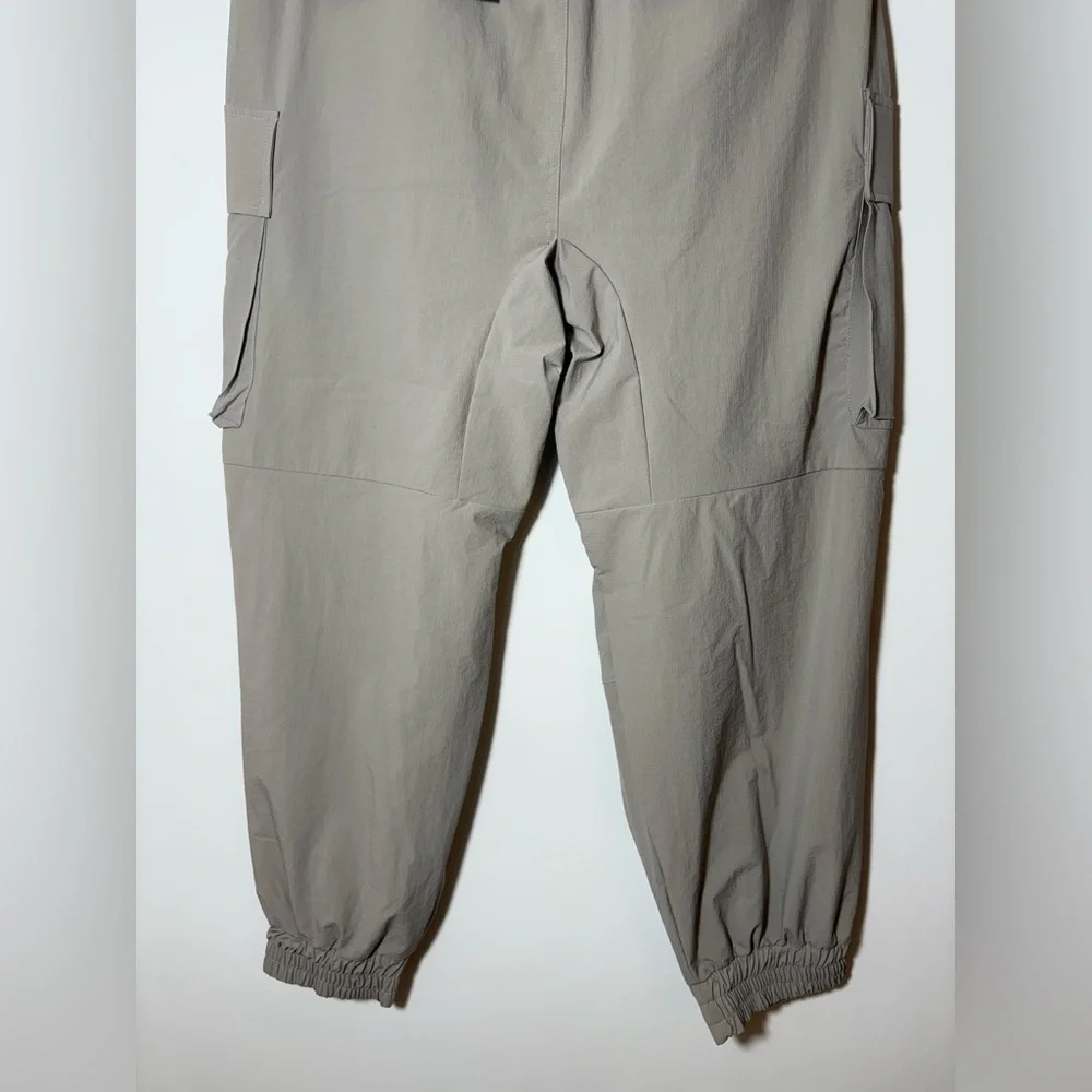 NWT Mens THOM KROM M ST 541 Cargo Pants Moonbeam Neutrals Size XL